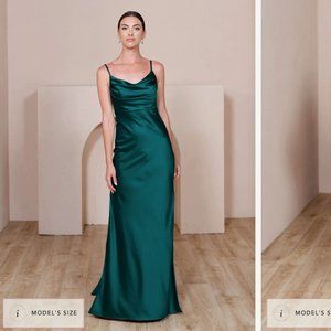 Revelry, Skye Satin Dress, Classic Emerald, Size 6